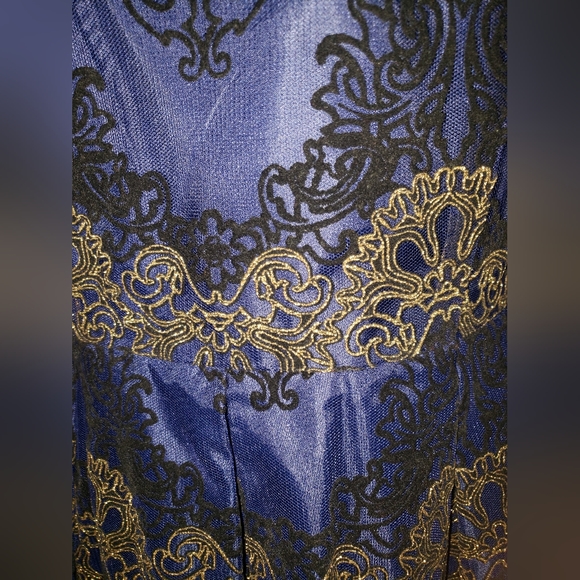 Studio One Navy Blue Dress w/ Black & Gold Embroidered Lace Overlay (Size 6) - Picture 15 of 16